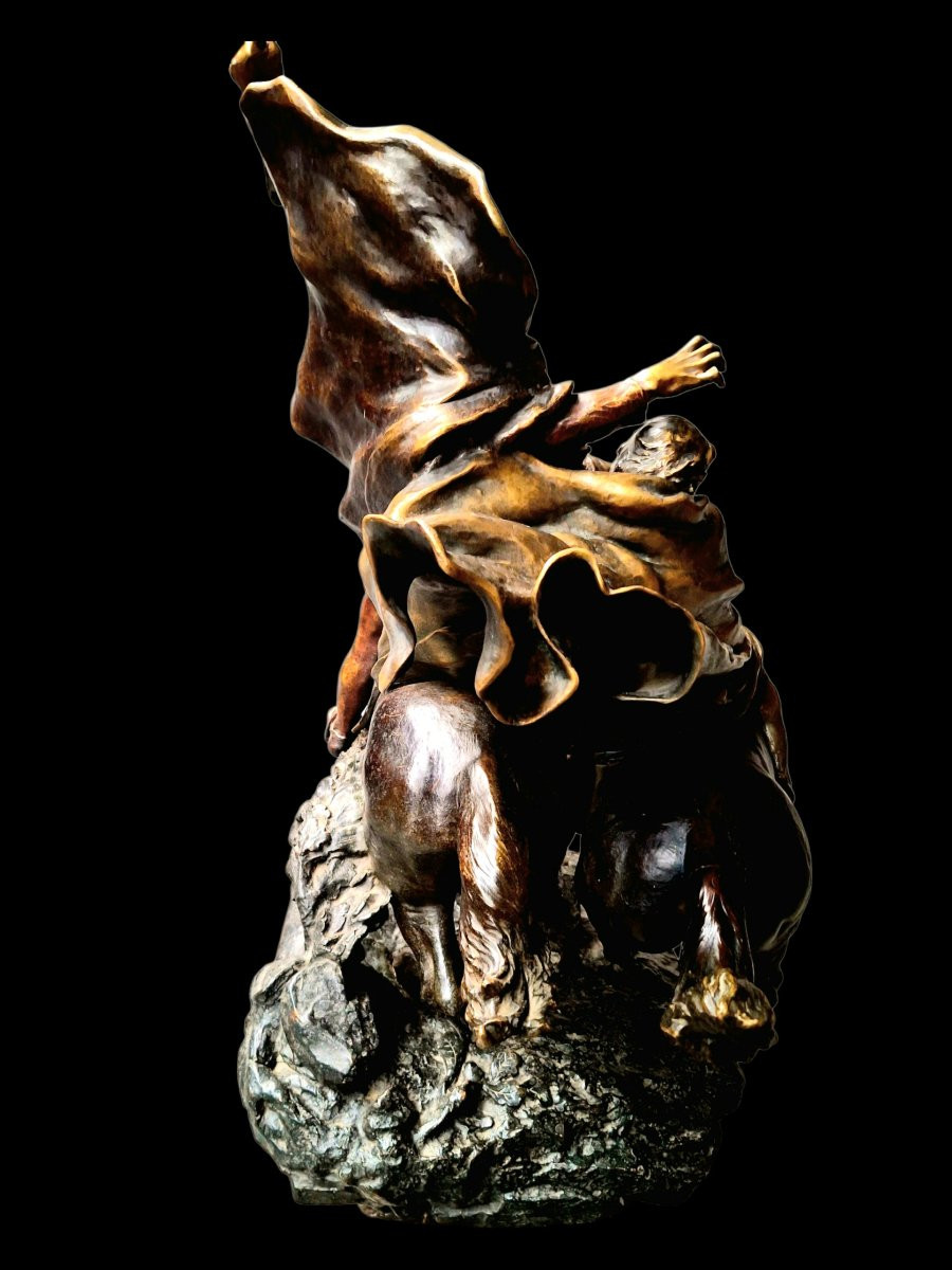 Sculpture en bronze "FAUST ET MEPHISTOPHÉLÈS À CHEVAL" -photo-3