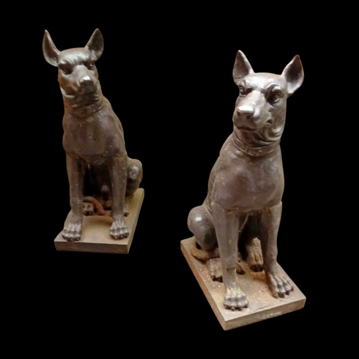 Paire de chiens en fonte 