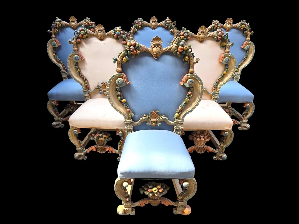 6 Baroque Chairs 