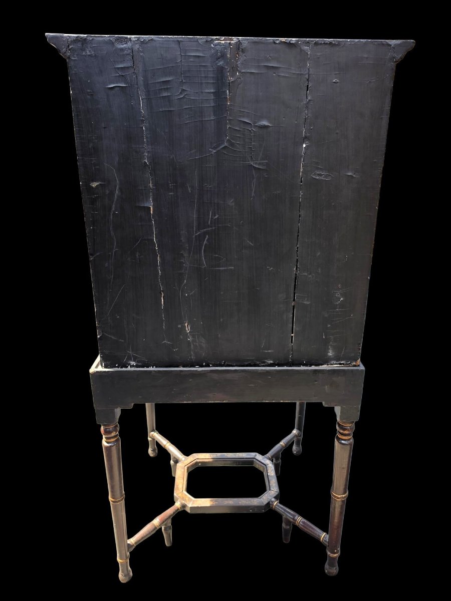 Chinese Lacquer Cabinet-photo-6