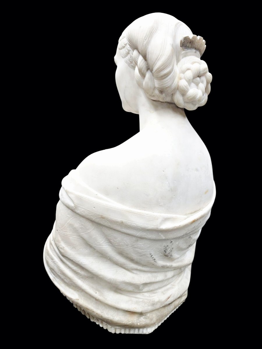 Bust Made Of Carrara Marble -photo-3