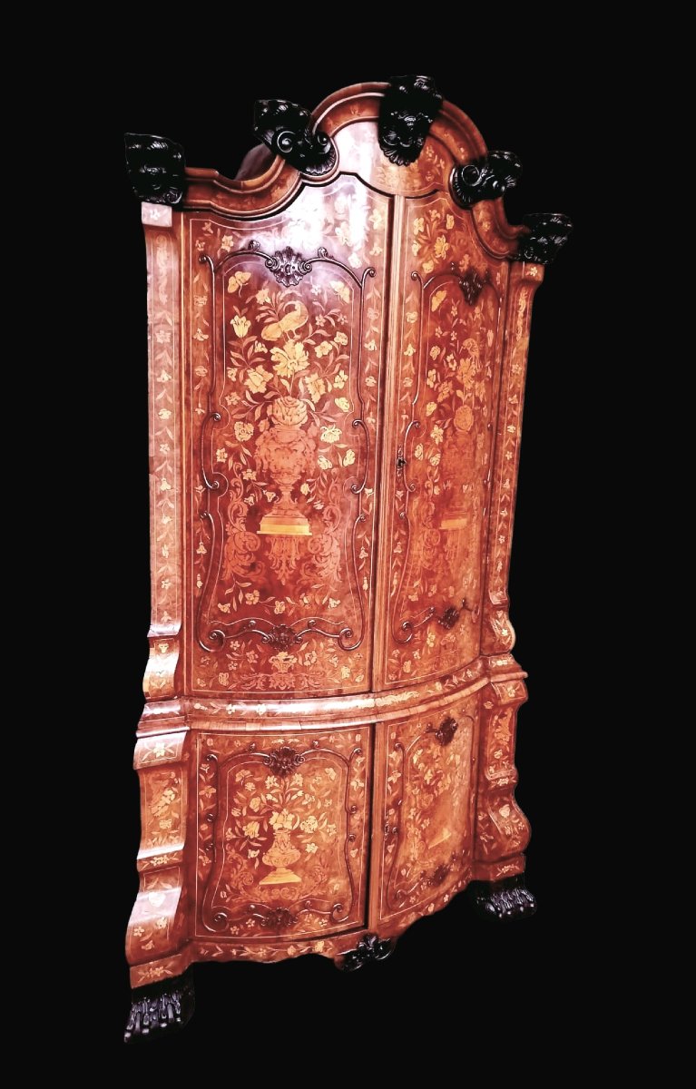 Dutch Corner Cabinet