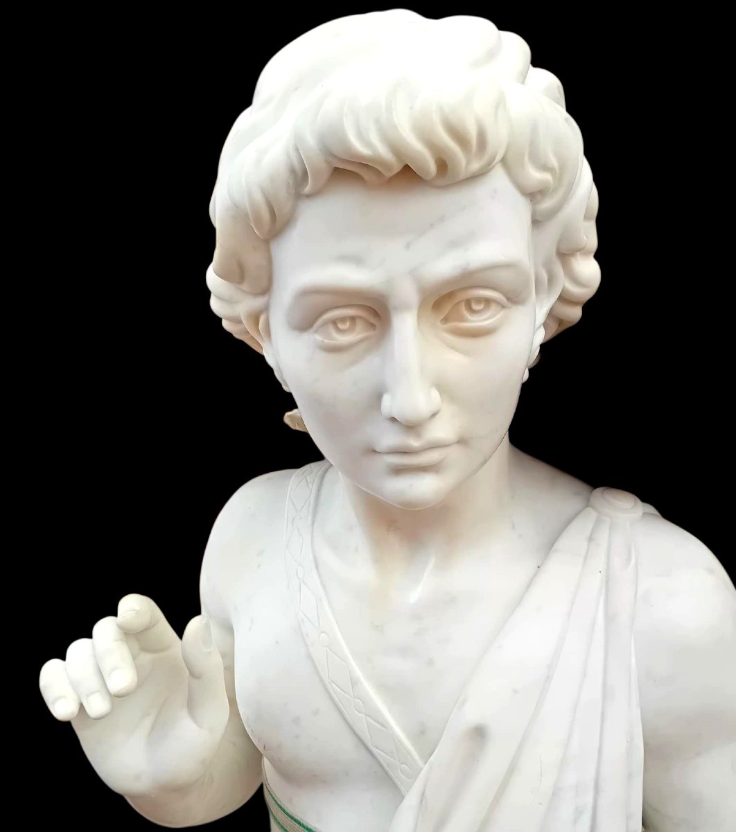 Paire de statues en marbre blanc de carrare.-photo-3