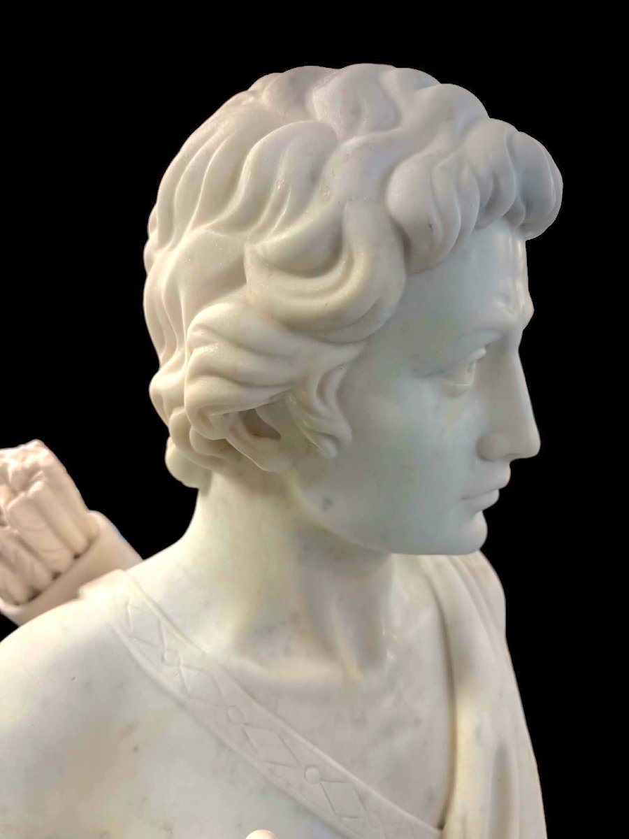 Paire de statues en marbre blanc de carrare.-photo-4