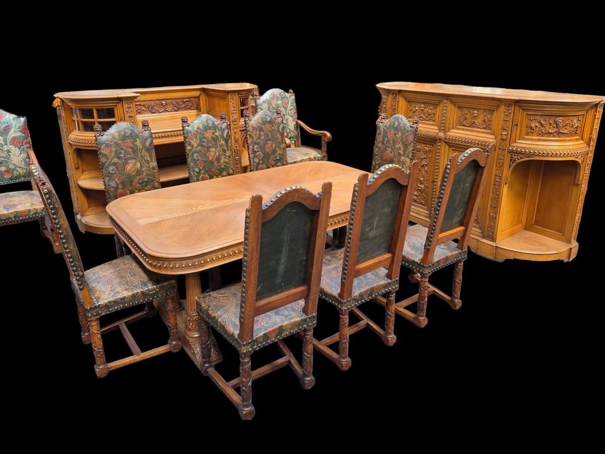 Oak Dining Room 