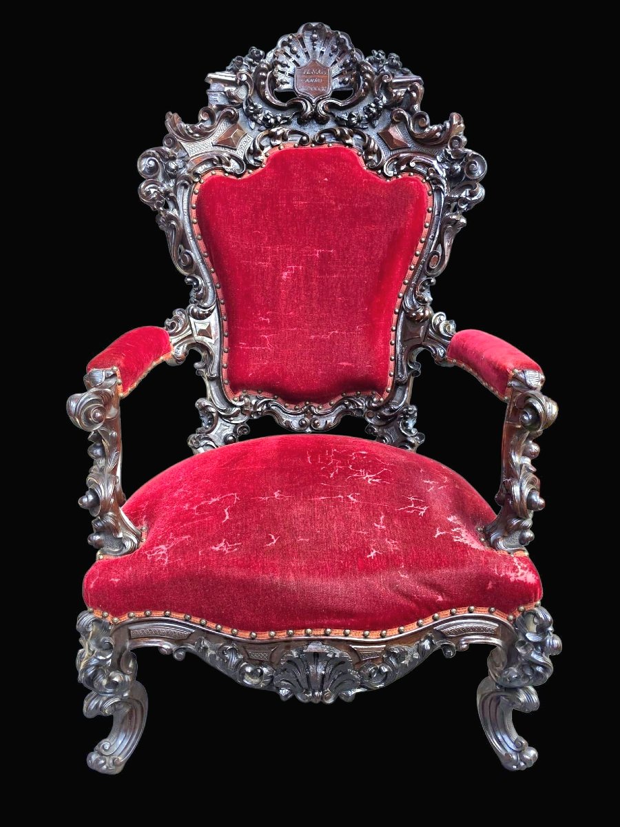 Fauteuil sculpté -photo-2