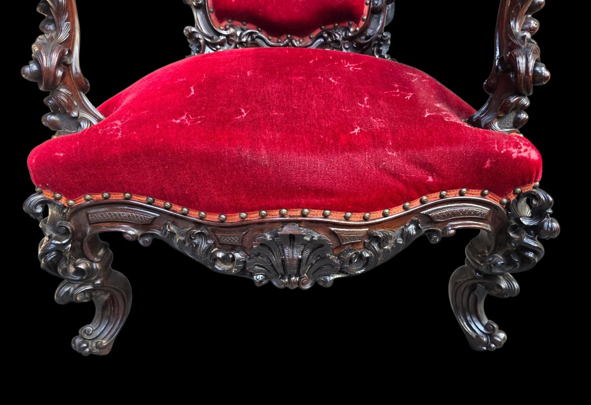 Fauteuil sculpté -photo-2