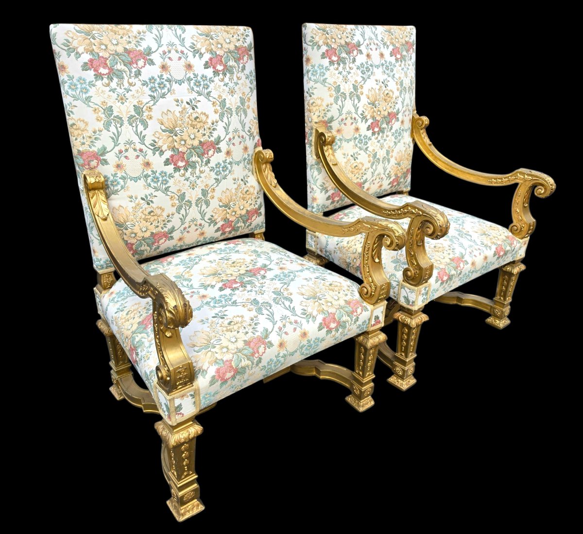 A Pair Of Gilded Wooden Armchairs -photo-2