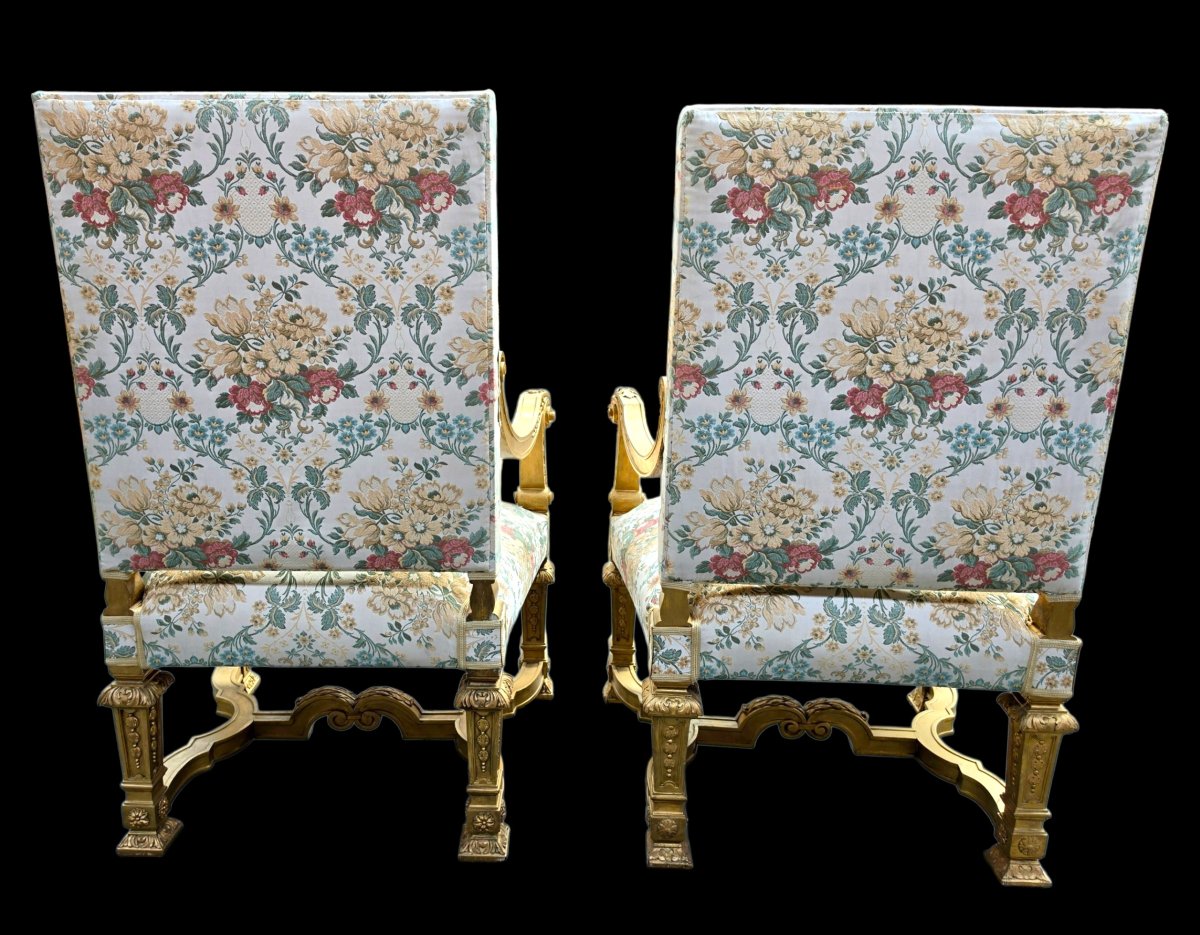 A Pair Of Gilded Wooden Armchairs -photo-4