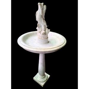 Fontaine En Marbre de Carare.