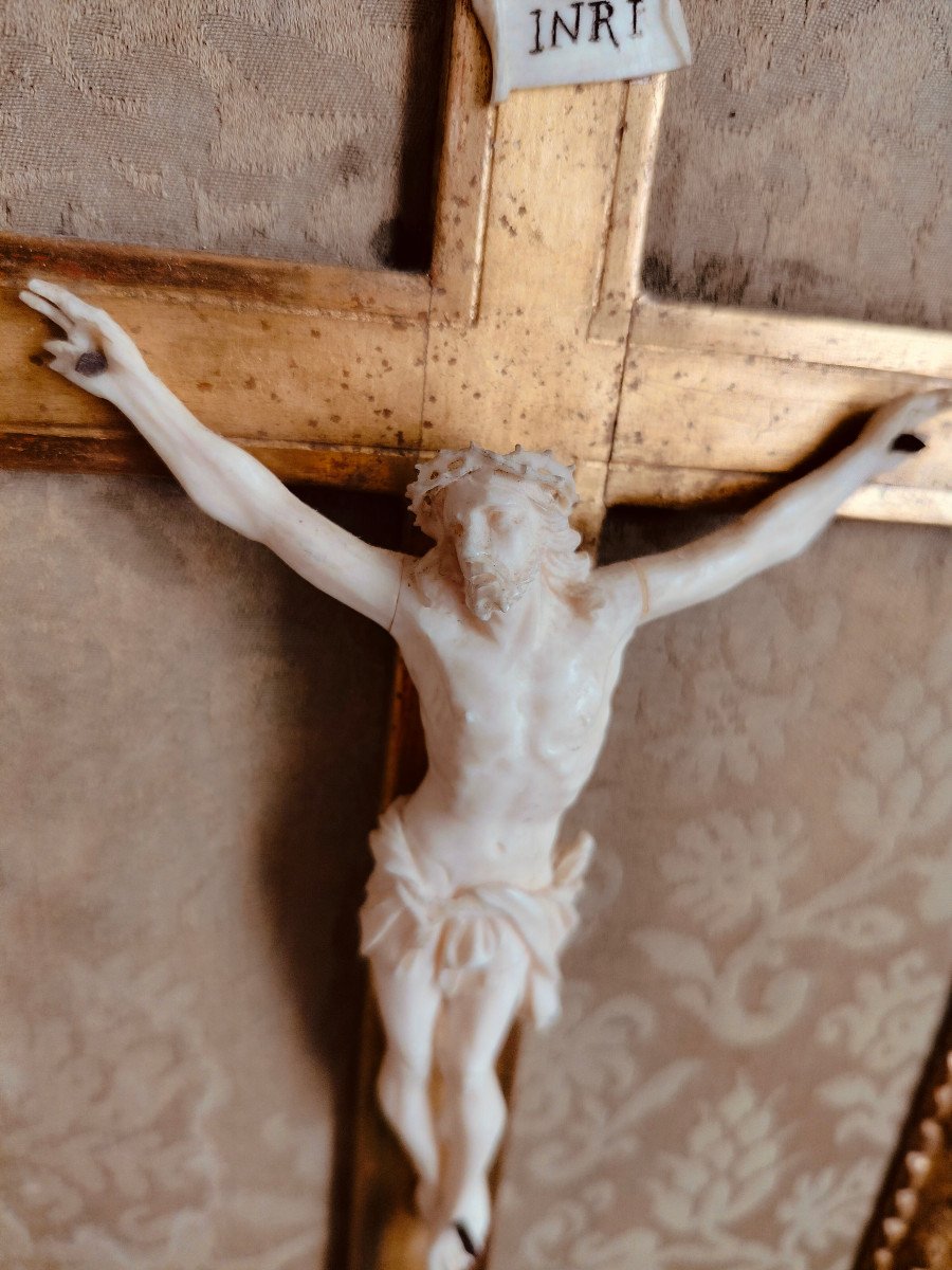 Christ crucifié en os XIX-photo-5
