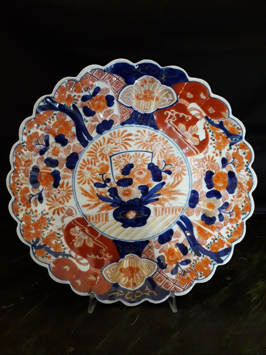 Imari Porcelain  Plate  Diam. 32 Cm