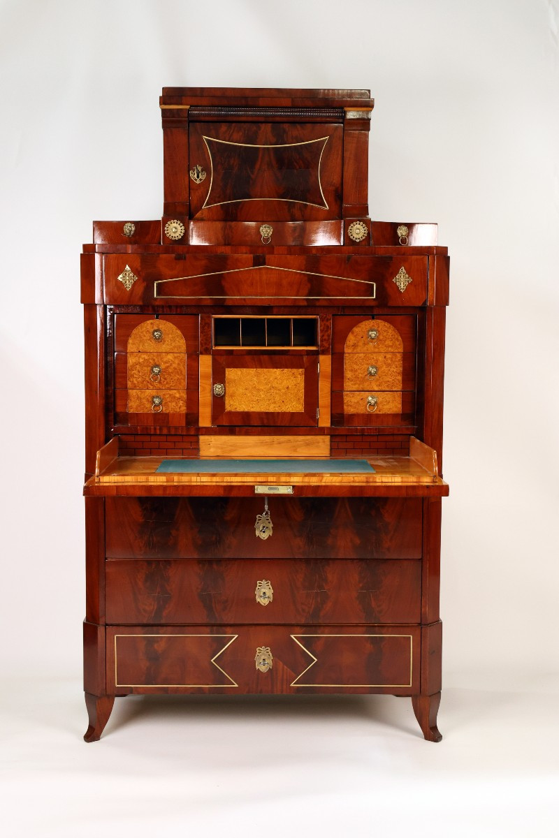 antiqueria-donald-breitlingit-diapo-1
