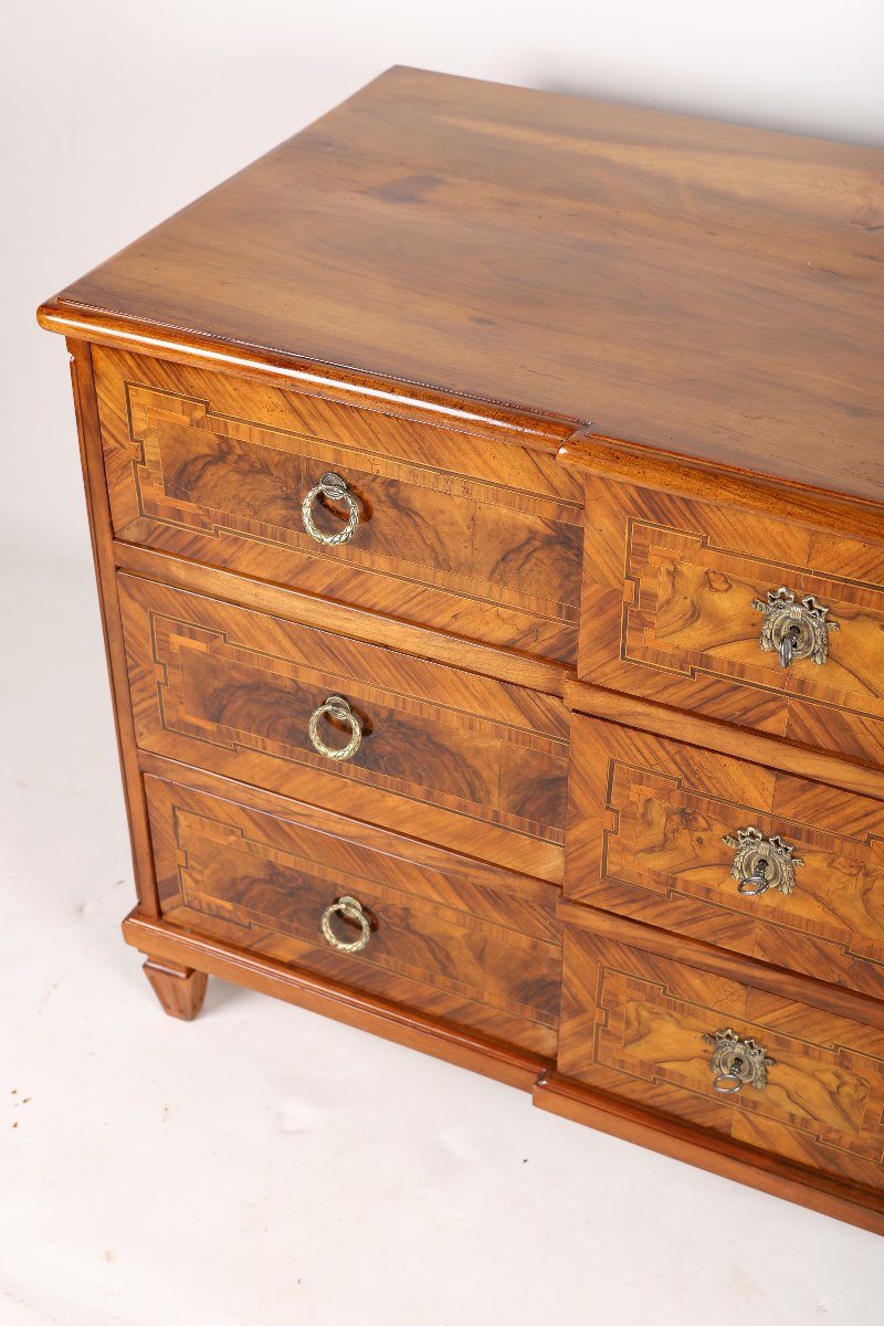 Louis XVI-period Walnut Chest Of Drawers With Marquetry, Central Europe, Circa 1800-photo-4