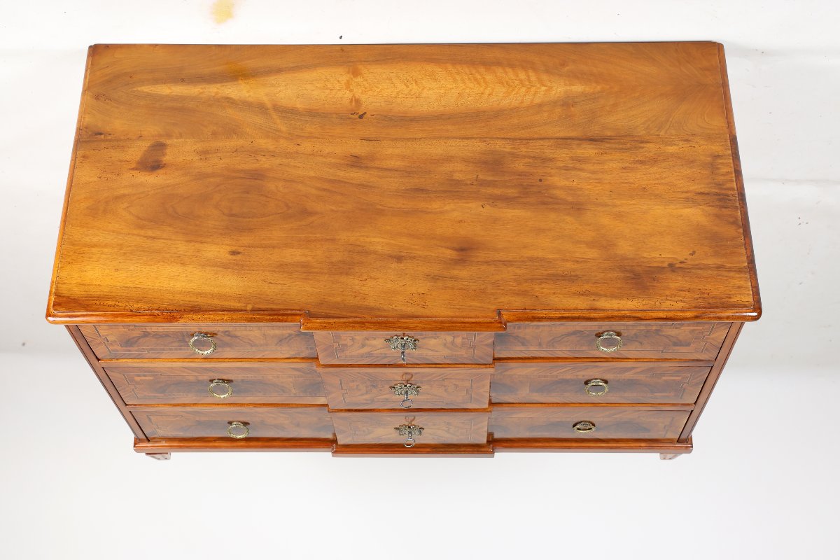 Louis XVI-period Walnut Chest Of Drawers With Marquetry, Central Europe, Circa 1800-photo-8