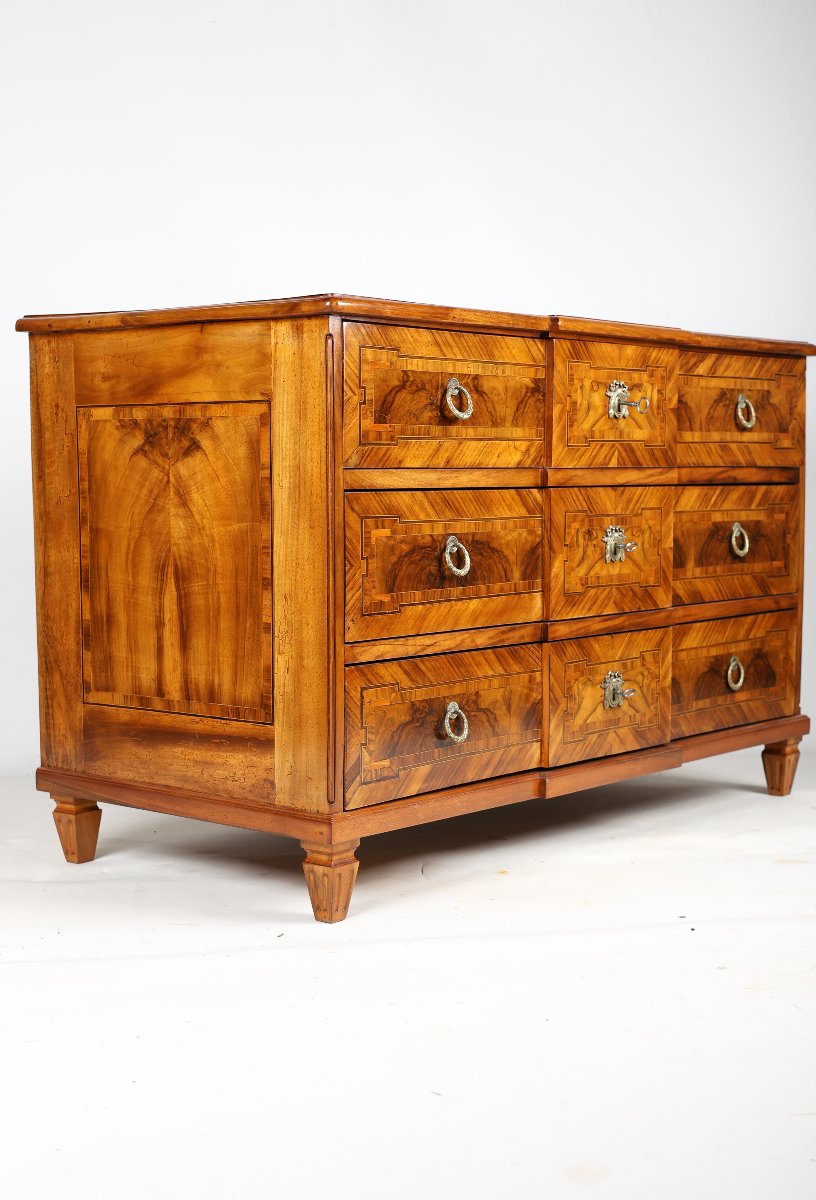 Louis XVI-period Walnut Chest Of Drawers With Marquetry, Central Europe, Circa 1800