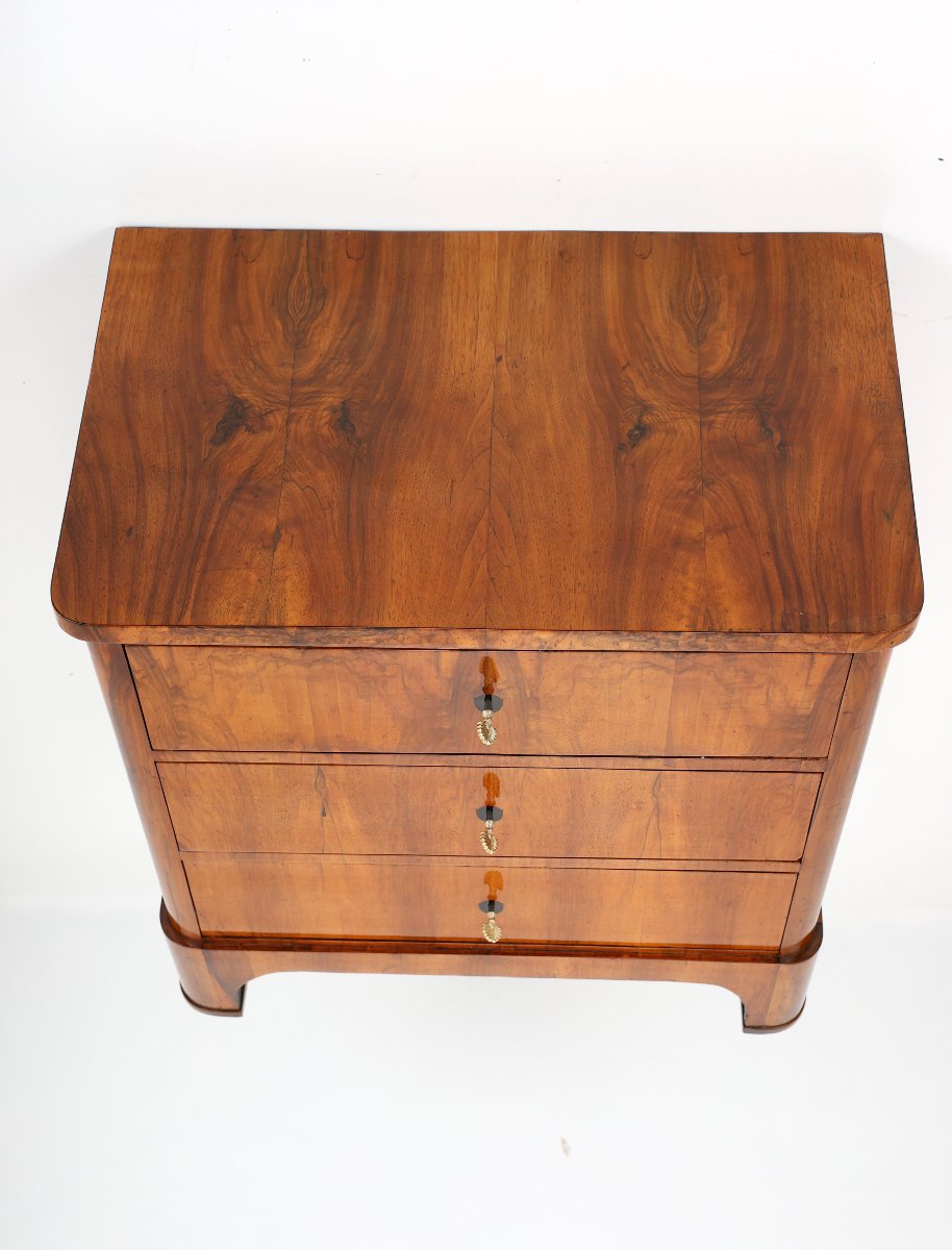 Antique Chest Of Drawers From Southern Germany, Circa 1825, Made Of Walnut Veneer-photo-5