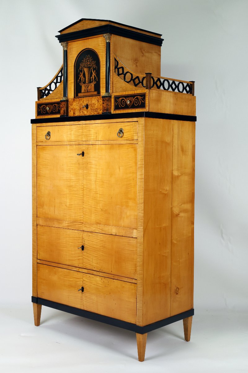 Fine Biedermeier Maple Secretaire, North Germany (braunschweig), Circa 1815-photo-2