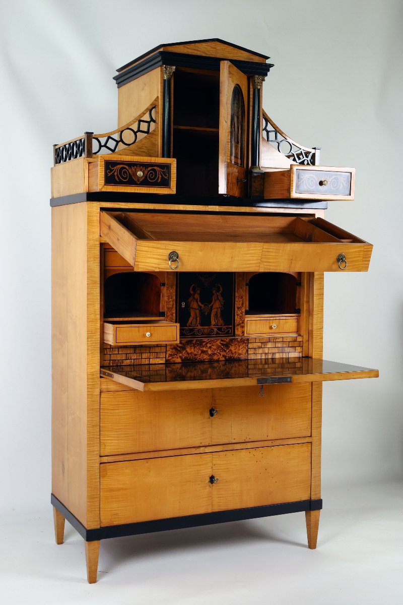 Fine Biedermeier Maple Secretaire, North Germany (braunschweig), Circa 1815-photo-2