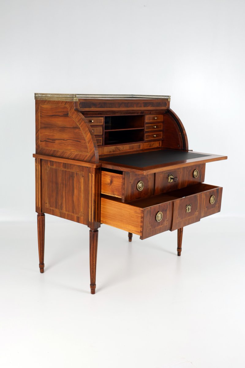 Late 18th Century Cylinder Desk With Beautiful Patina, France, Circa 1800-photo-3