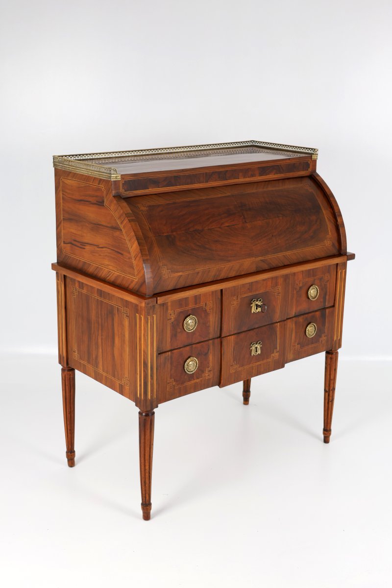 Late 18th Century Cylinder Desk With Beautiful Patina, France, Circa 1800-photo-4