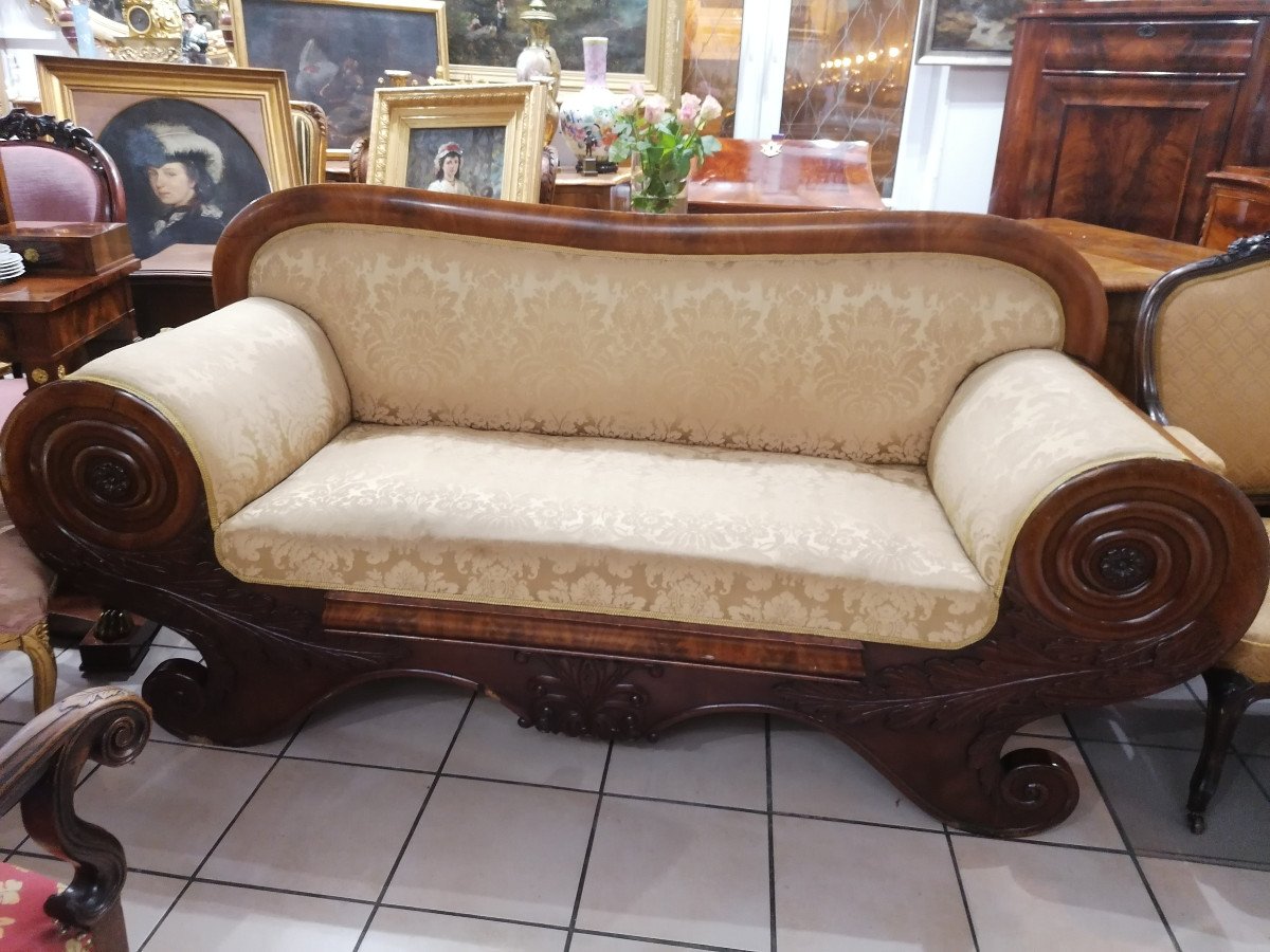 The Biedermeier Sofa Around 1810/30 Is Crazy-photo-4