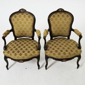 Une Paire De Fauteuils Gainés De Fer, Dans Le Style De Napoléon III, 1860