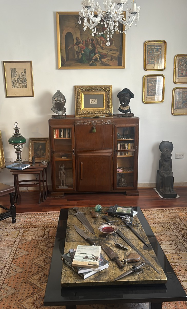 Antiques Armoury