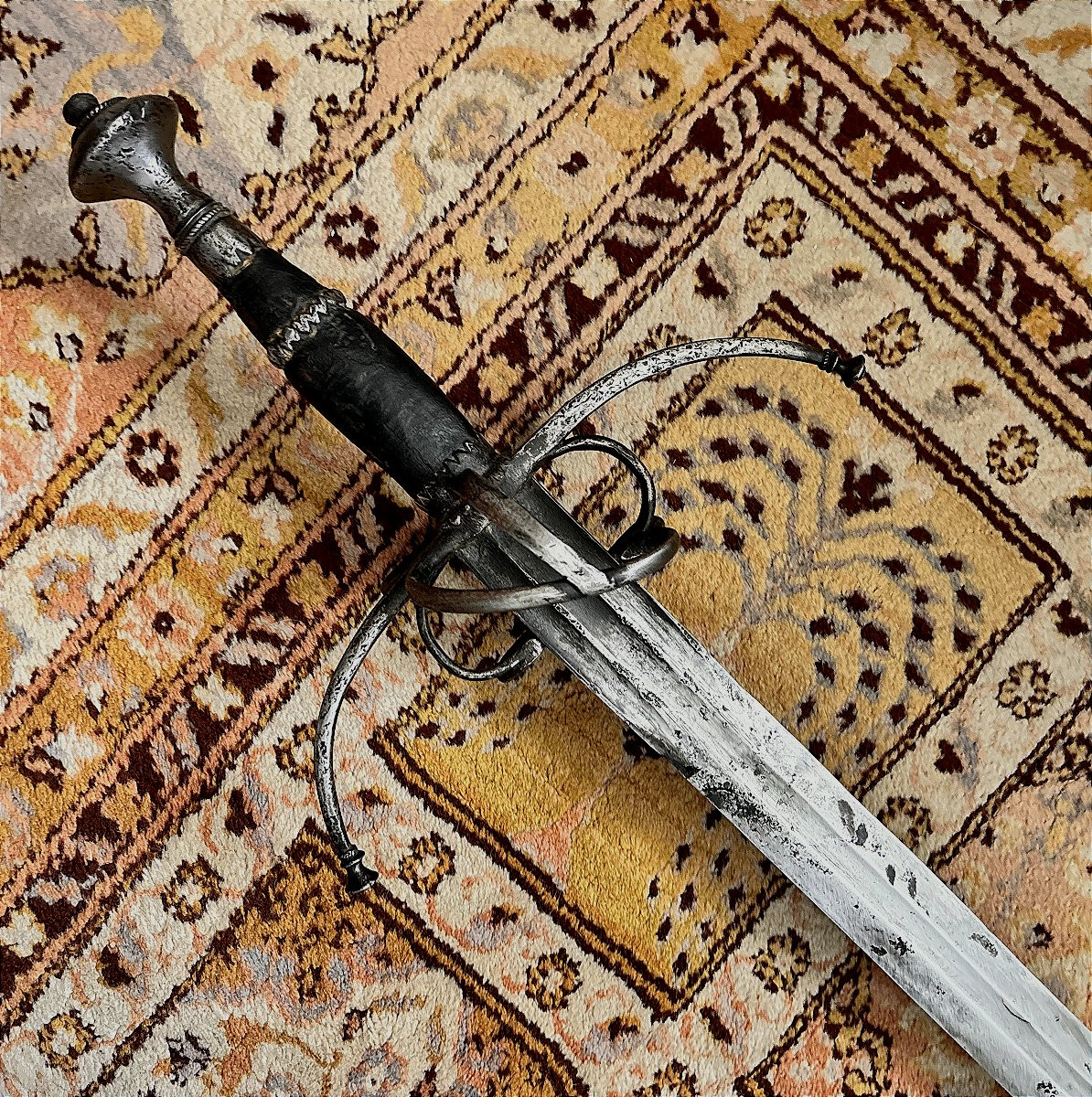 One And A Half Hand Sword-photo-4
