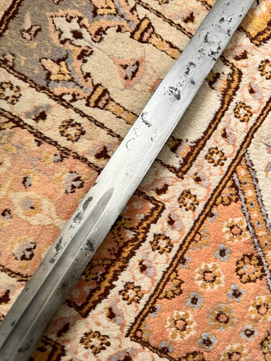 One And A Half Hand Sword-photo-2
