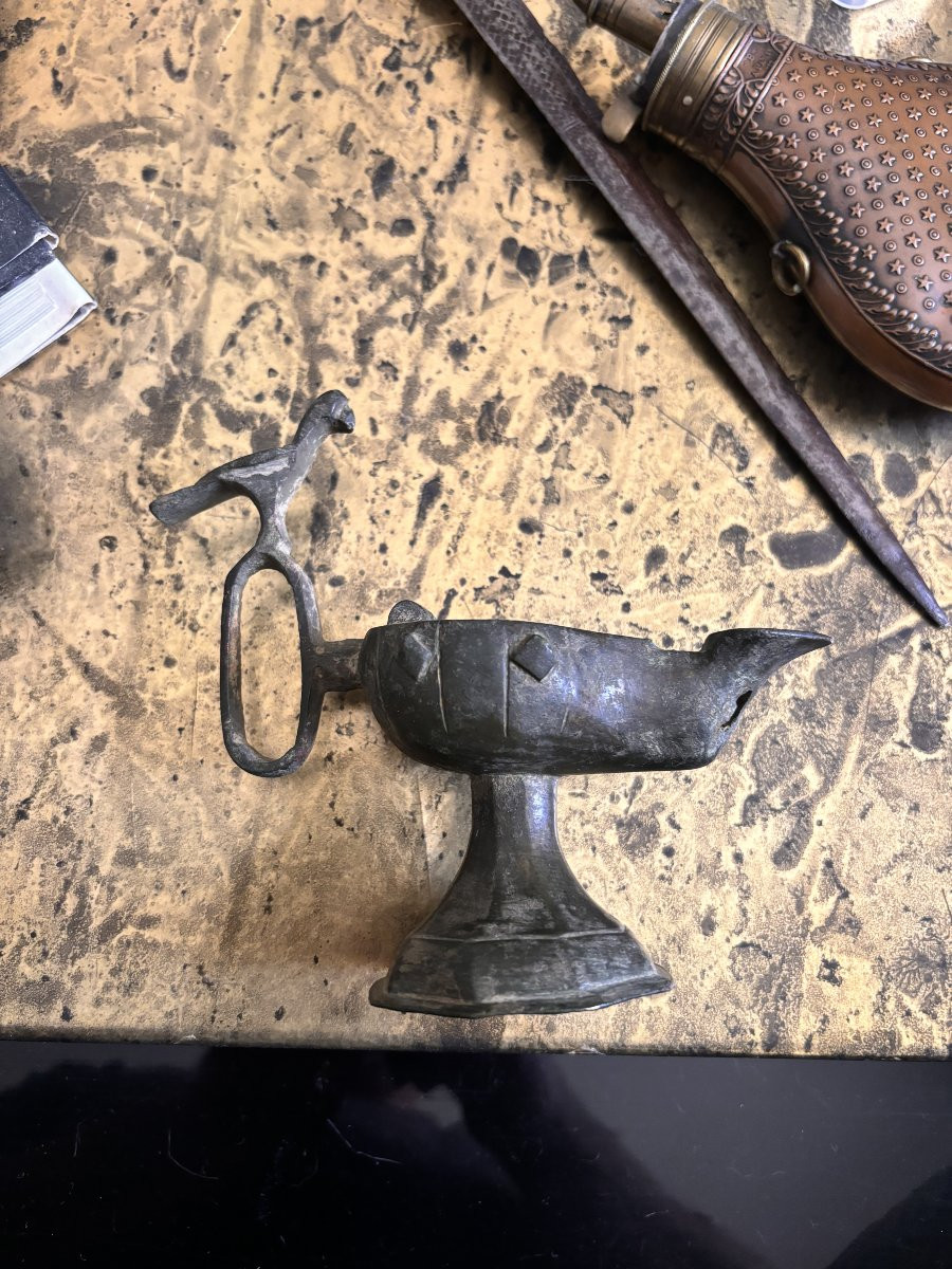 Byzantine/seljuk Bronze Oil Lamp-photo-1