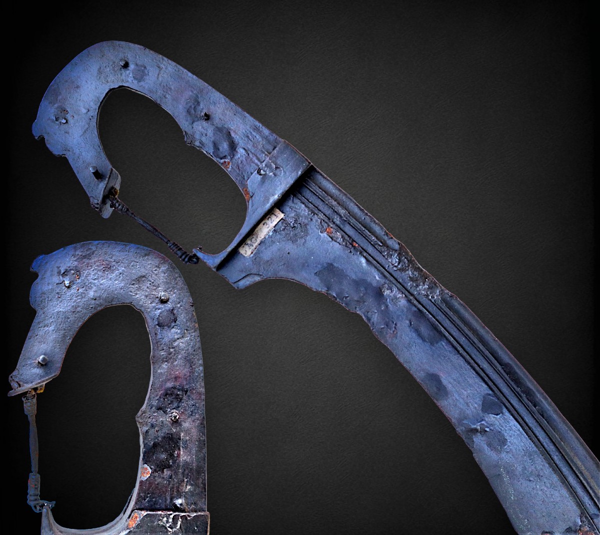 Falcata ibérique en fer (Ve-IIIe siècle av. J.-C.), collection Axel Guttman