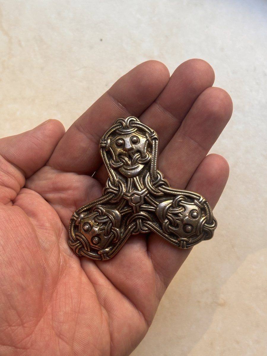 Broche viking en argent avec pendentif trèfle-photo-3