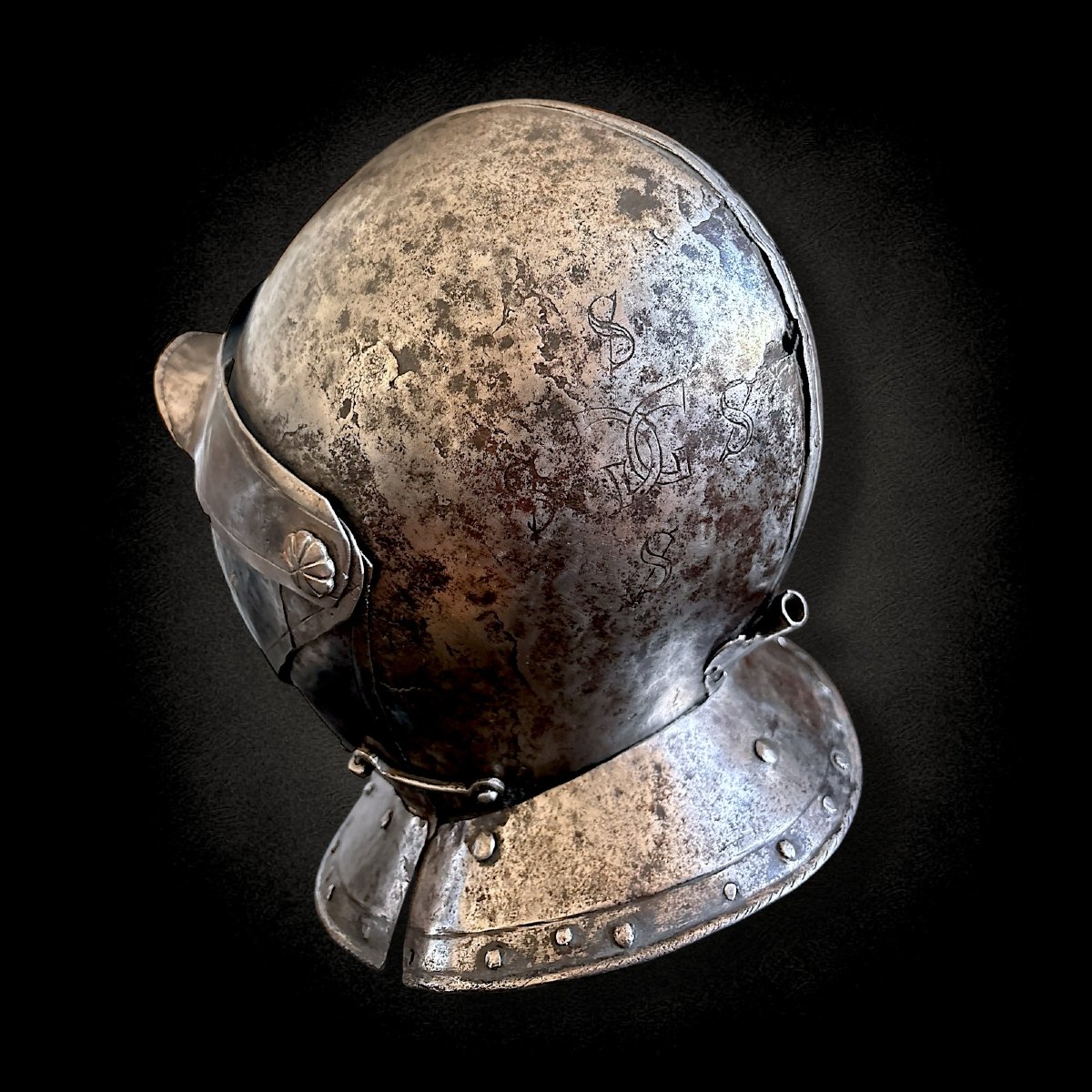 Superbe Casque Grotesque du XVIe siècle-photo-5