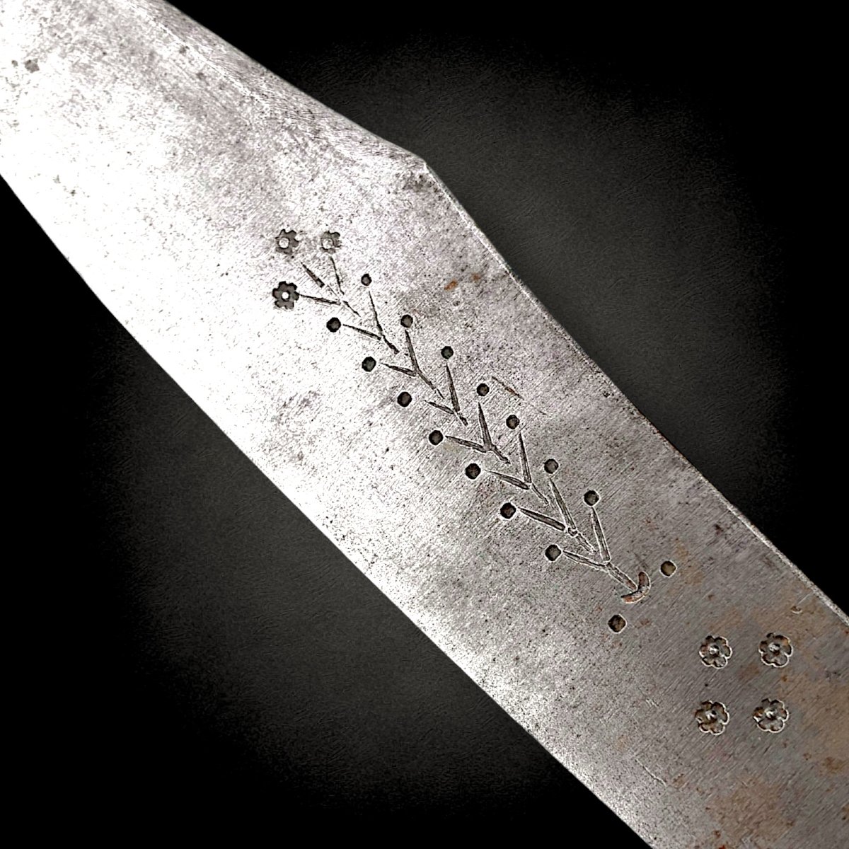 Huge 19th Century Spanish Bowie Knife-photo-4