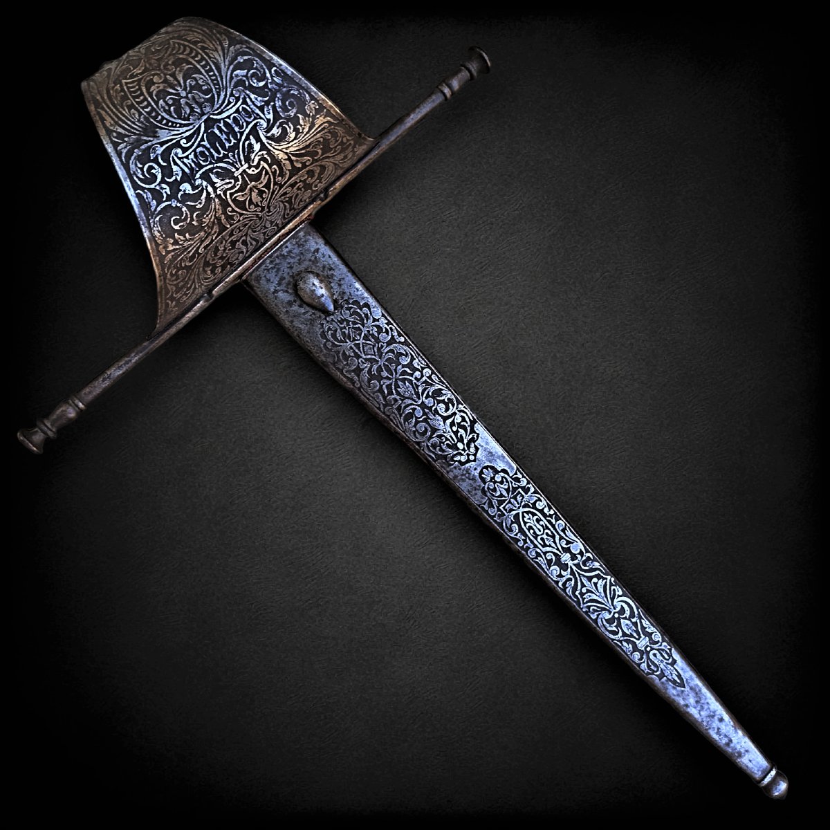 Dague Main Gauche Espagnole de Tolède du XIXe siècle-photo-2