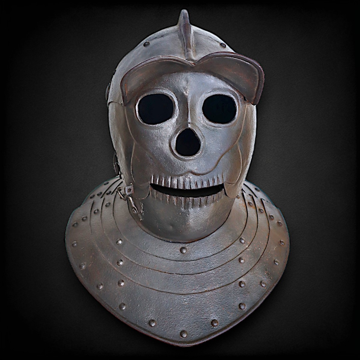 Grotesque Totenkopf Helmet 