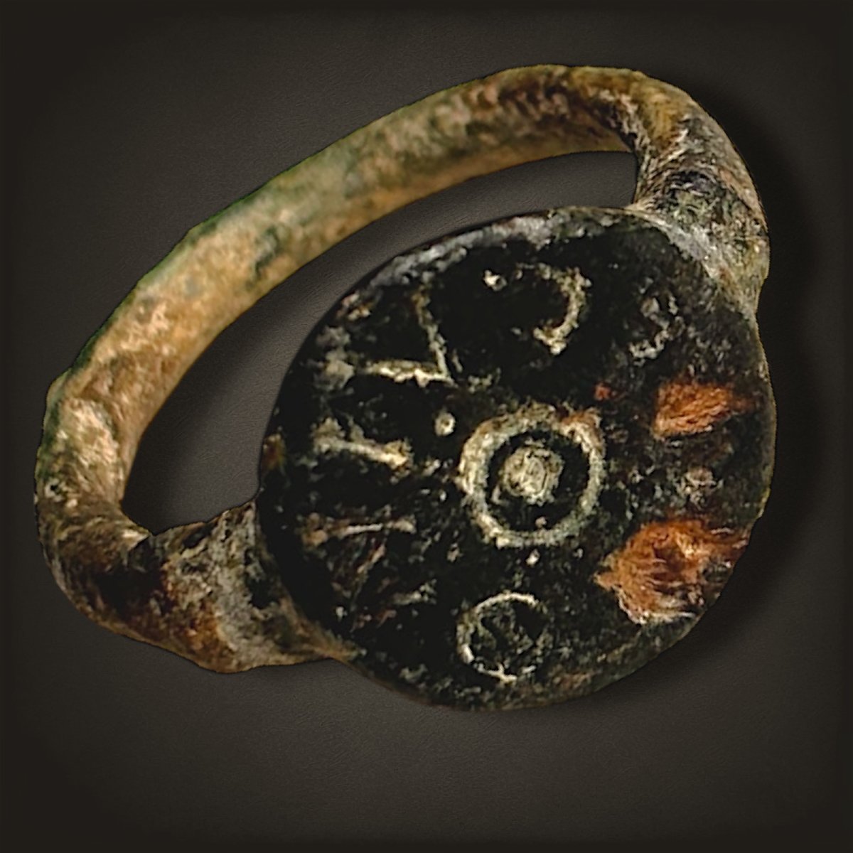 Roman Bronze Ring "antonivs"-photo-3