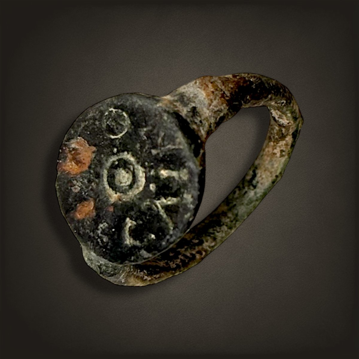 Roman Bronze Ring "antonivs"-photo-4