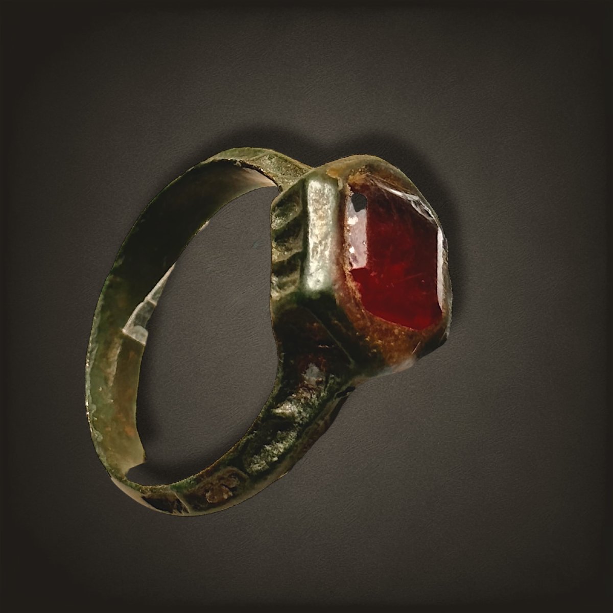 Bague Médiévale/Renaissance en Bronze