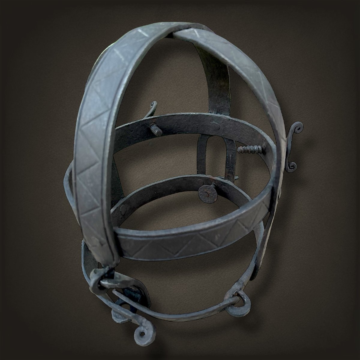 Inquisition Torture Mask-photo-1