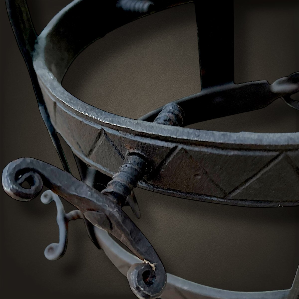 Inquisition Torture Mask-photo-6
