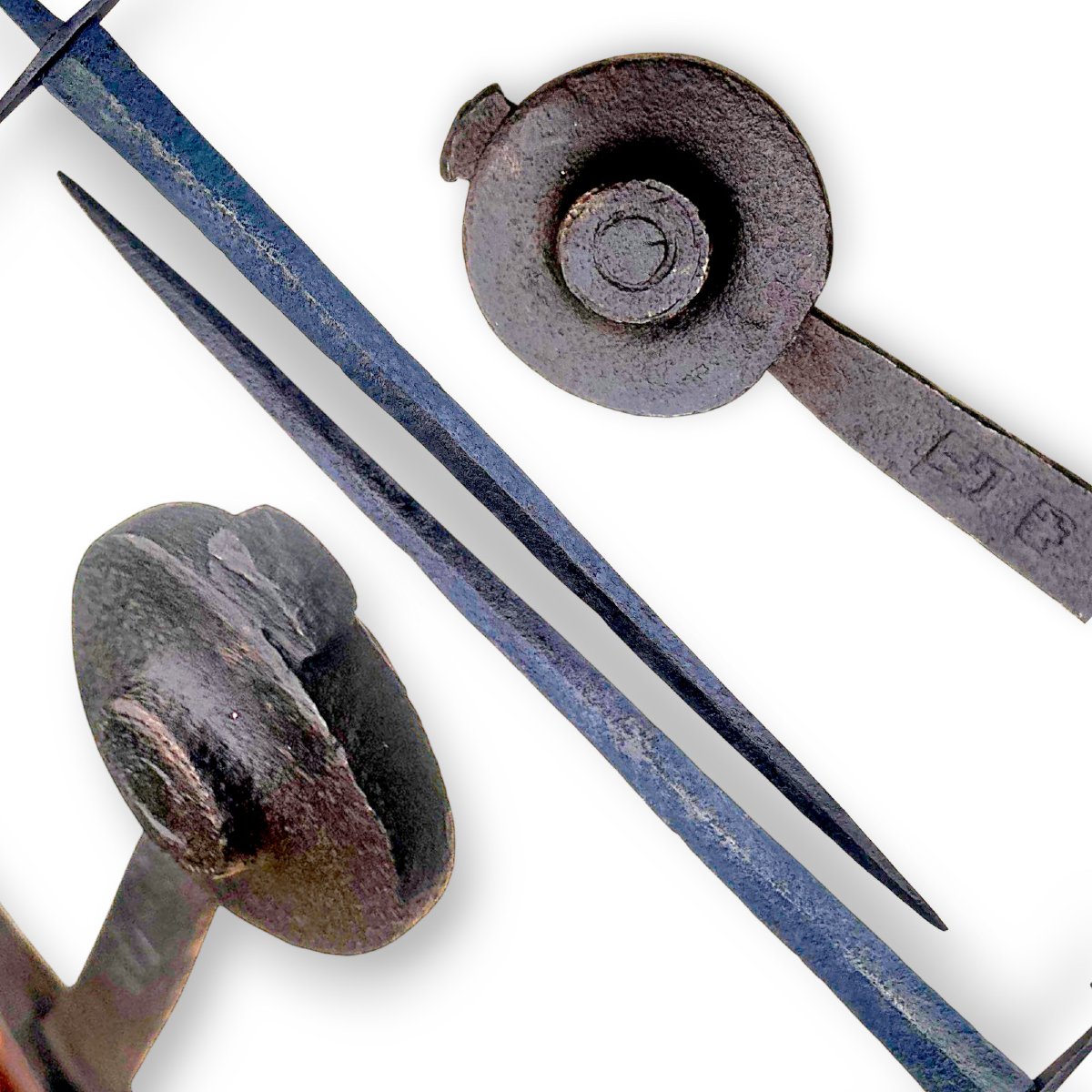 Épée Médiévale de Castillon (XIVe – XVe siècle)-photo-1