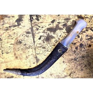 18th -19th Indo Persian Wootz Jambiya / Khanjar Dagger With Agate Handle