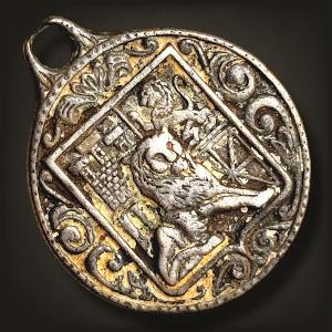 Médaille en Argent Ornée des Armoiries Royales Espagnoles et d'un Lion