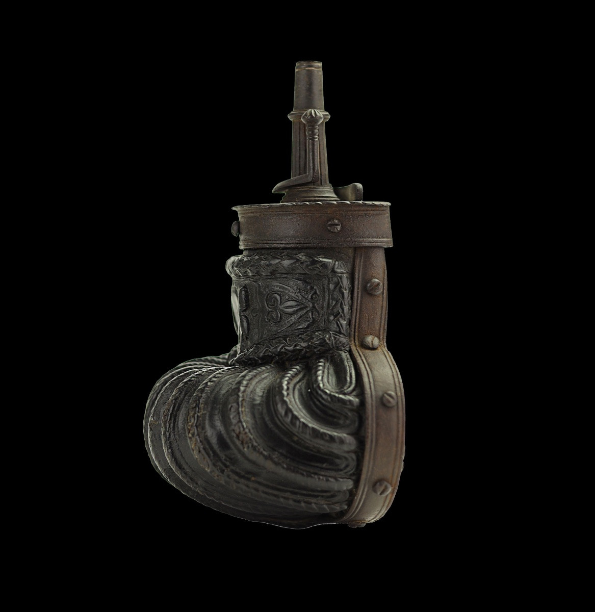 Flacon à poudre italien en corde « Cuir Bouilli »-photo-4