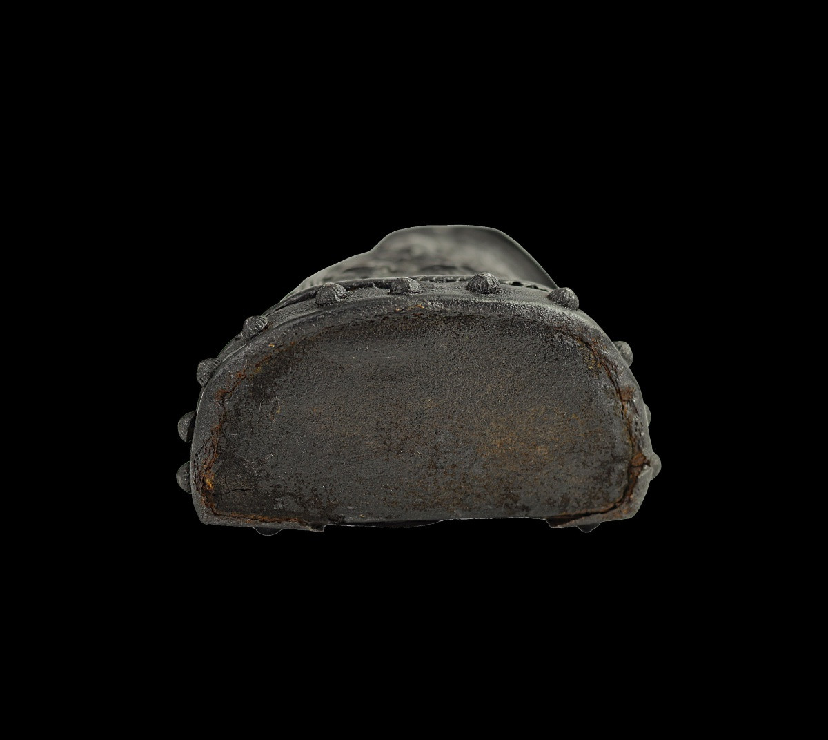 Powder Flask Manufactured In Northern Italy-photo-2