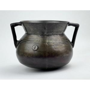 A Bronze Pot