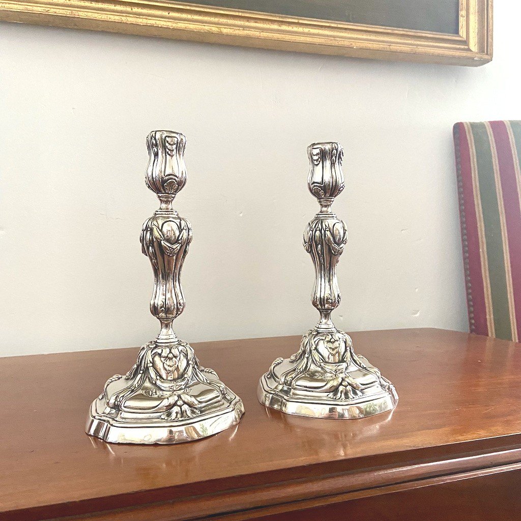 Pair of silver bronze baluster candle holders. 18th century-photo-2