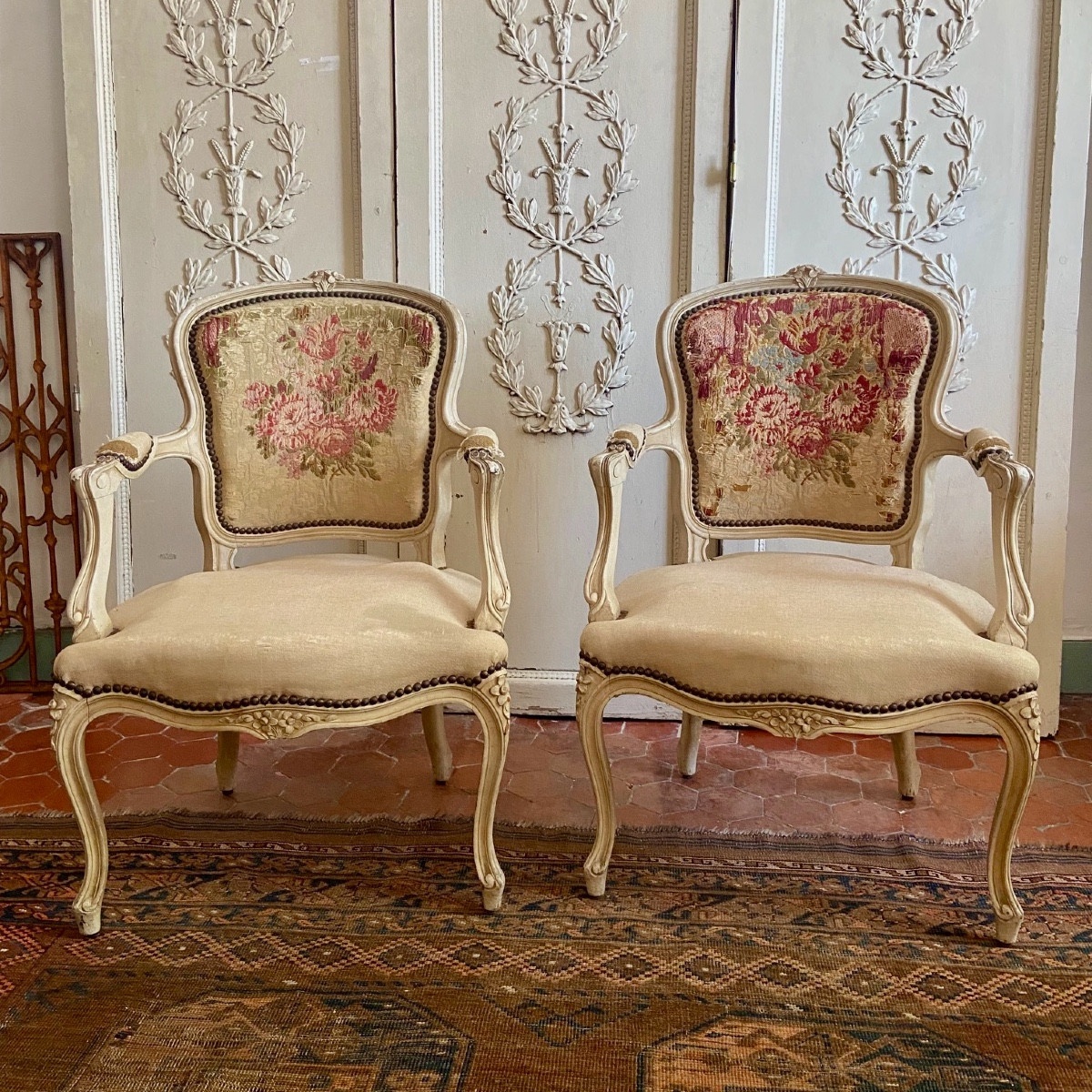 Pair Of Louis XV Style Chairs-photo-2